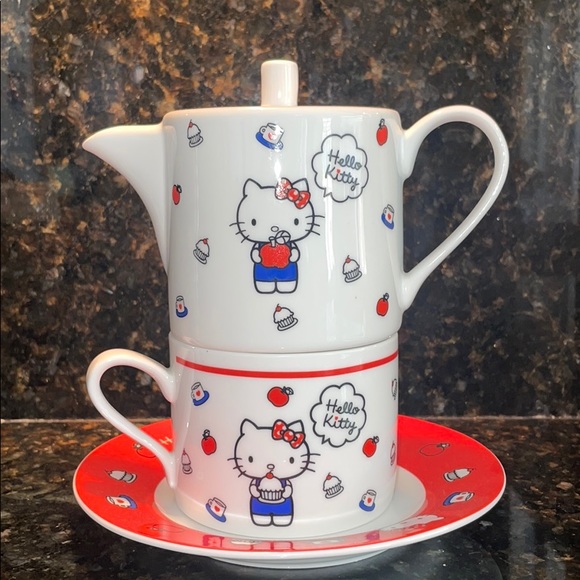 Hello Kitty Other - Hello Kitty Tea Cup Set NWOT